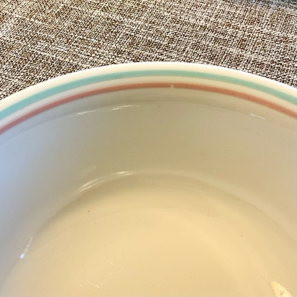 Two Corelle Cereal Bowls - Picture 7 of 7